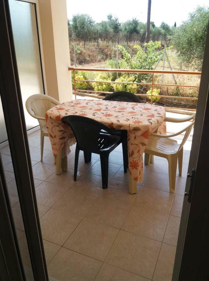 Chora Nestor Apartment Exterior foto